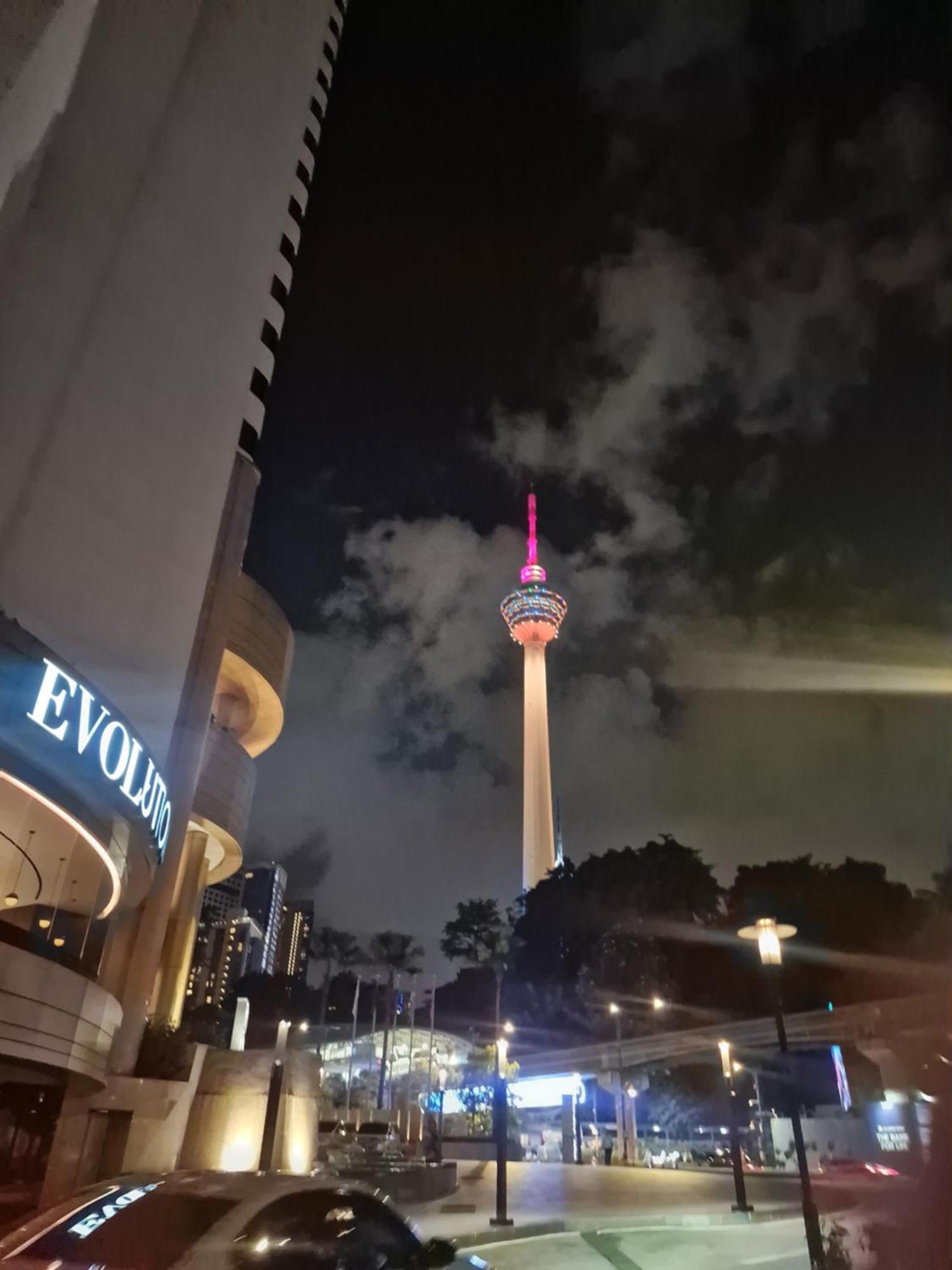 Mercu Summer Klcc By Atiq * Kuala Lumpur